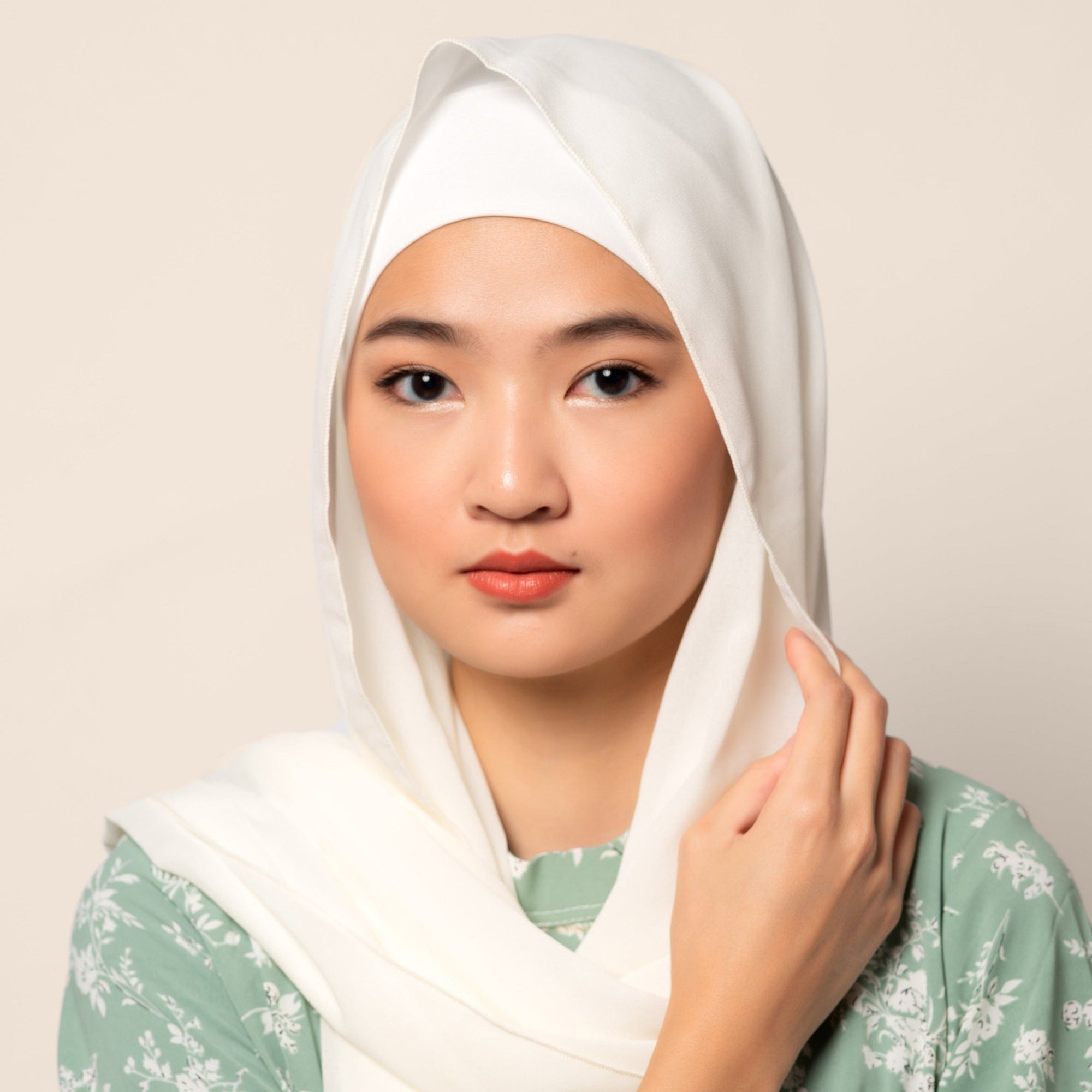 Spark Pretty Full Coverage Chiffon Hijab With Matching Undercap