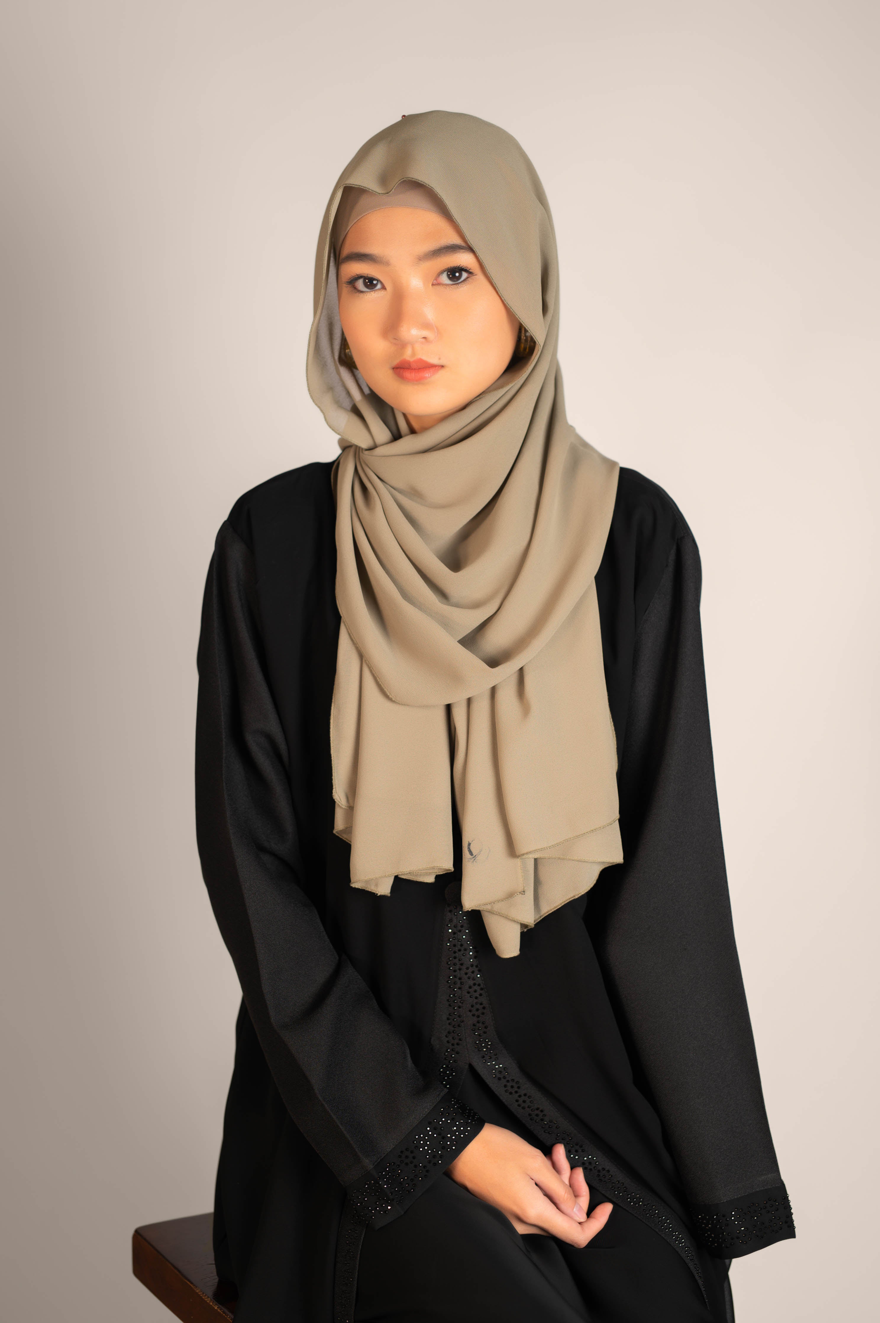 Fairy Tale Crystal Embellished Border Abaya