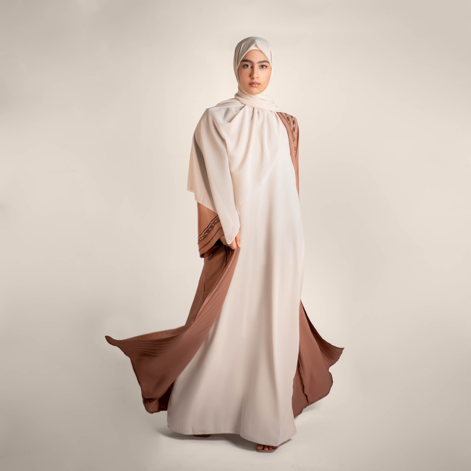 Rosebuds Pearl Detailed Open Front Abaya