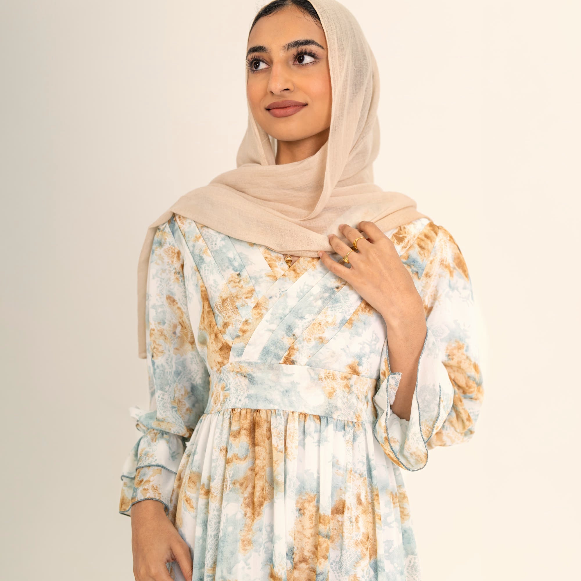 Mira watercolour floral abaya, detail