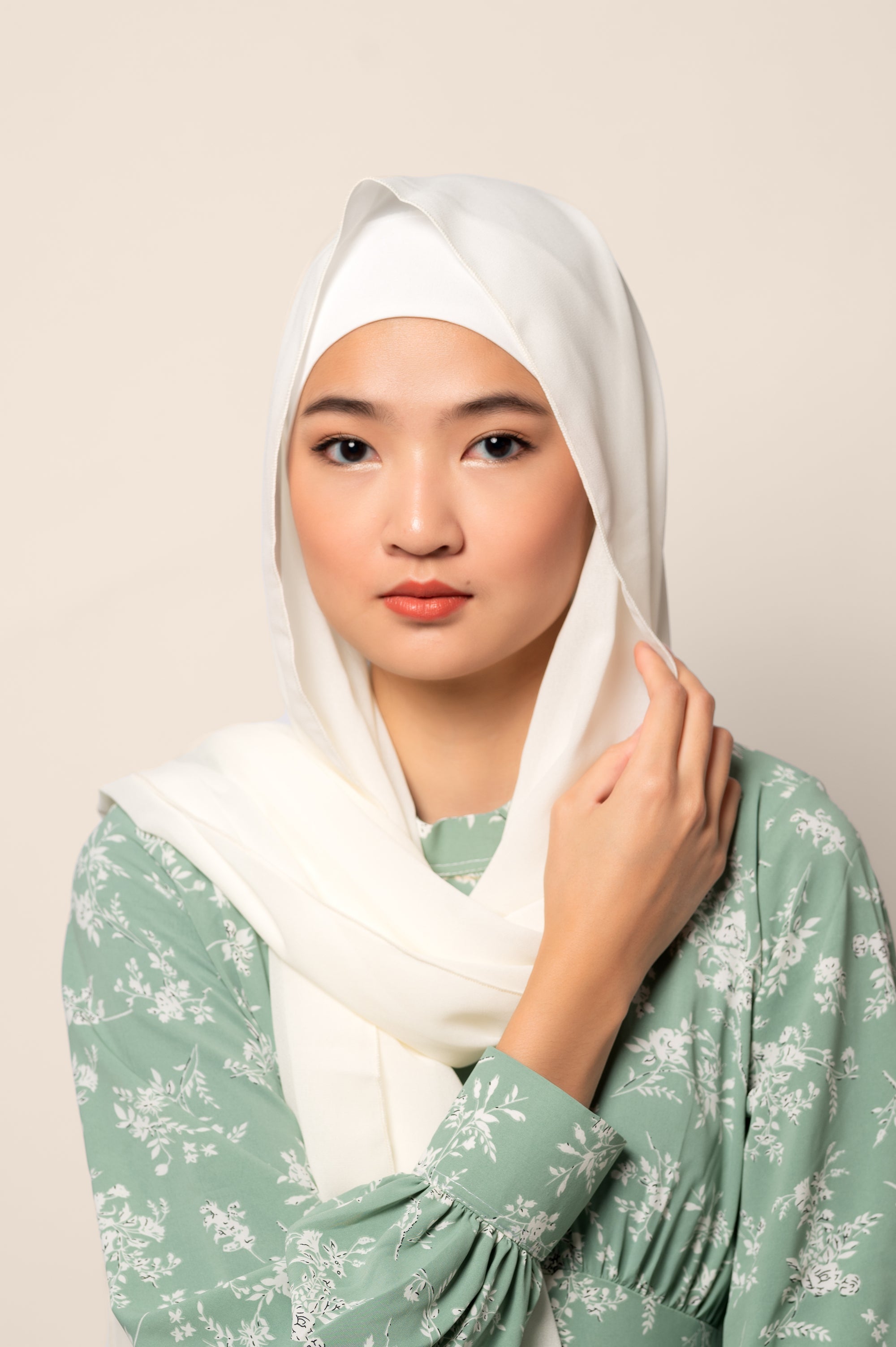 Spark Pretty Full Coverage Chiffon Hijab With Matching Undercap
