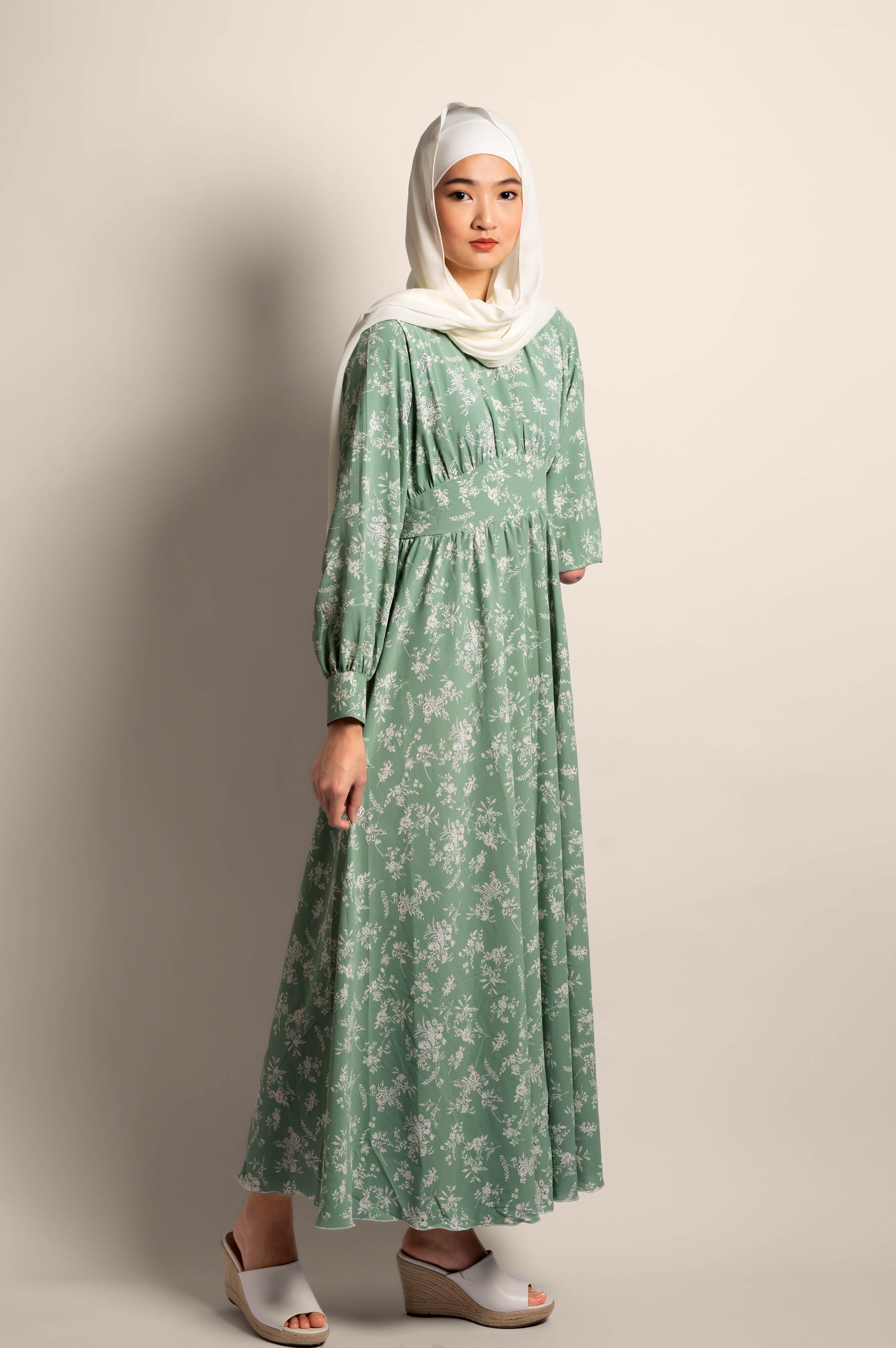 Long Cuff Sleeve Dress 