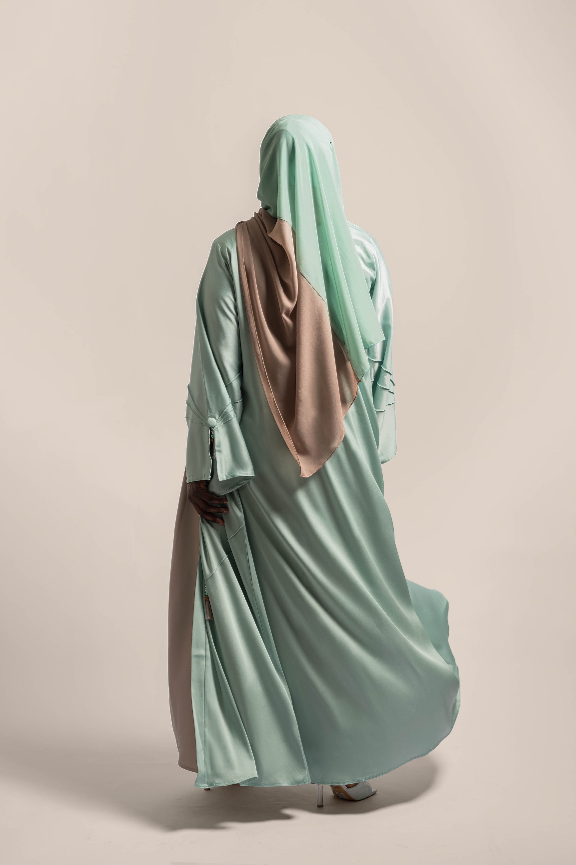 Fashionable Abaya 