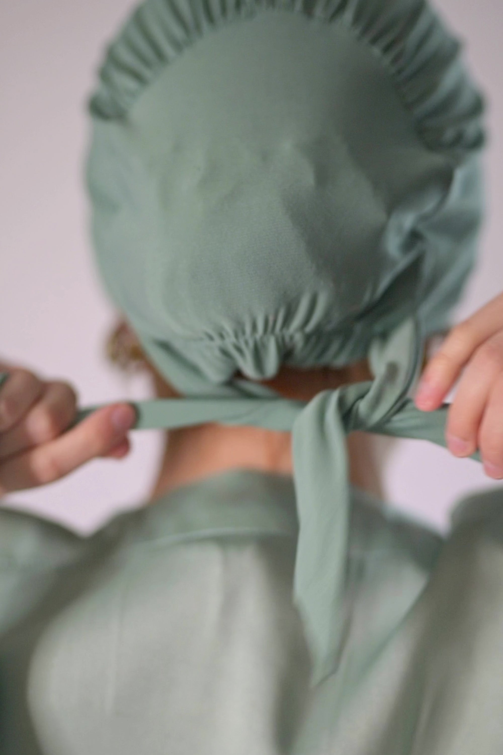 Make Me Pretty Dual Tone Hijab With Tie-knot Undercap