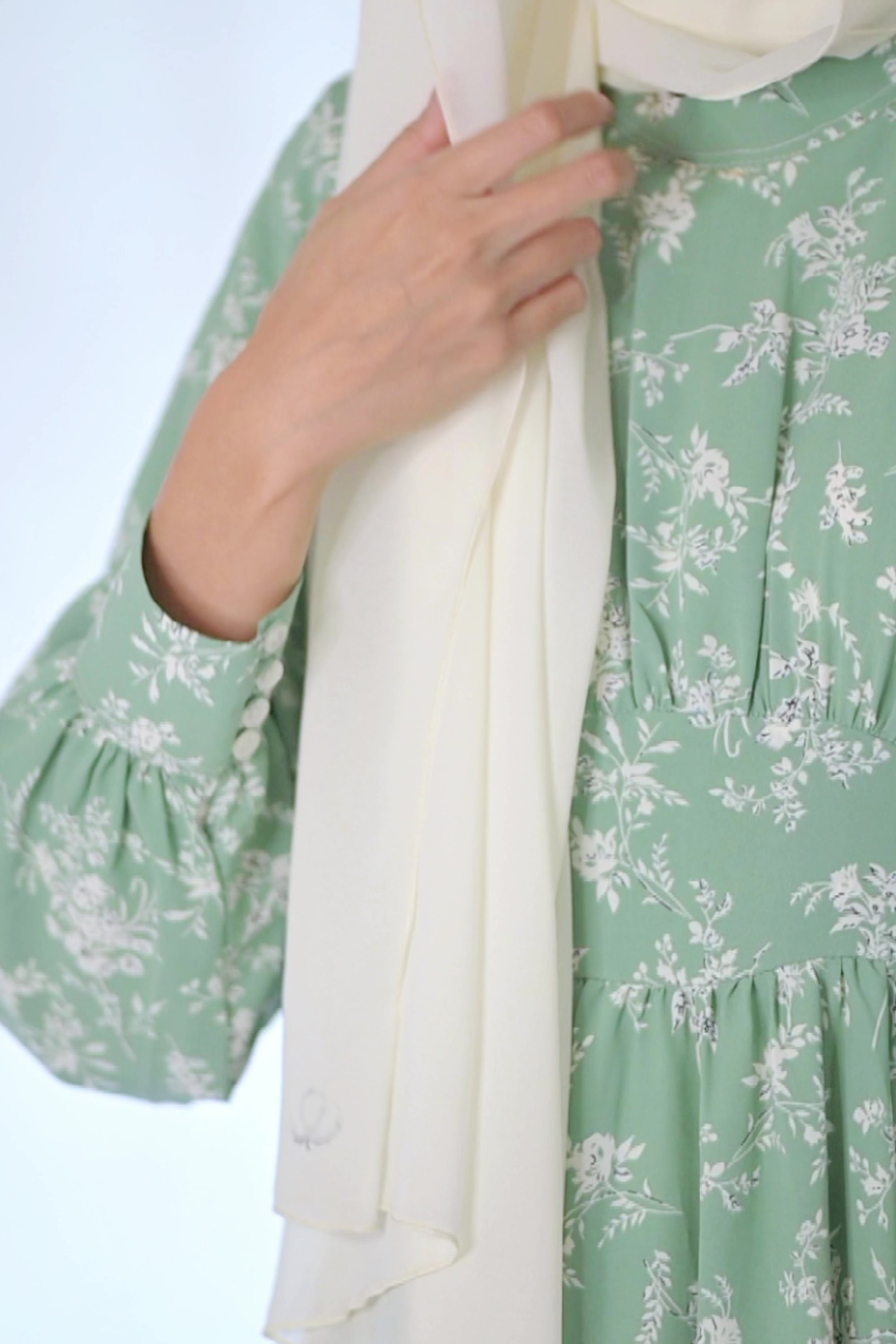 Floral Print Maxi Dress 